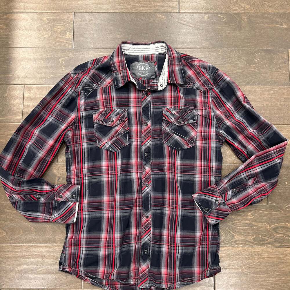 BKE Men's Athletic/Tailored Fit Pearl Snap Plaid Shirt